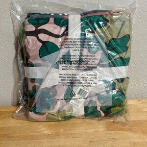 Vera Bradley Plush Throw in Serene Forest NWT 50" x 80" Fox, Owl!